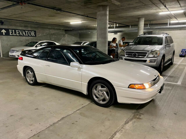 Subaru SVX 1992 року