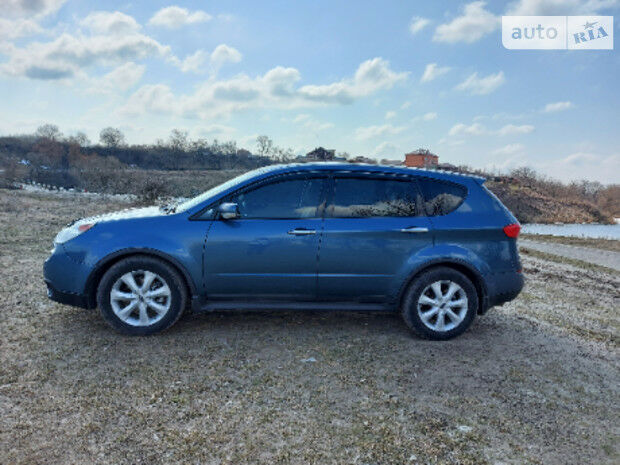 Субару Трибека 2006 року Subaru Tribeca 2006 року