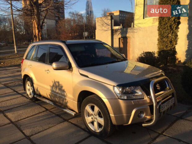 Сузуки Гранд Витара 2008 года Suzuki Grand Vitara 2008 года