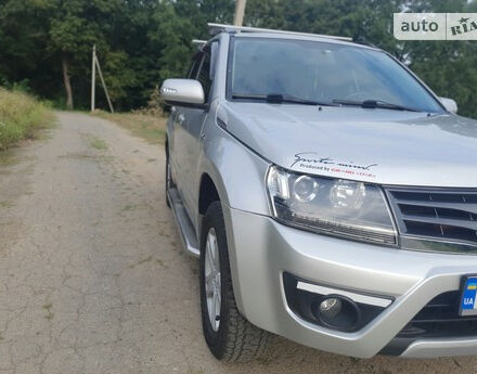 Фото на відгук з оцінкою 4.4   про авто Suzuki Grand Vitara 2008 року випуску від автора “Максим” з текстом: Вторая гранд витара во владении. Хотелось обратить внимание на отличия между рестайлом дорестайло...