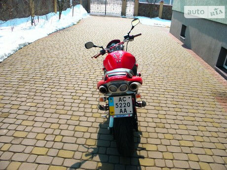 Сузуки ГСР 2006 года Suzuki GSR 2006 года