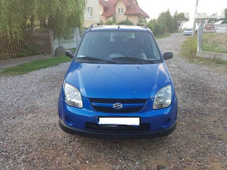 Сузуки Игнис 2005 року Suzuki Ignis 2005 року