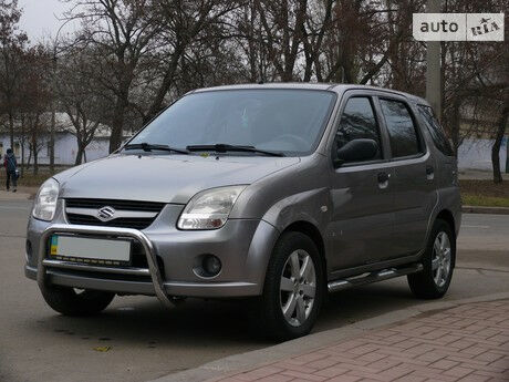 Сузуки Игнис 2007 року Suzuki Ignis 2007 року