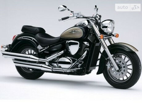 Сузуки Интрудер 1995 року Suzuki Intruder 1995 року
