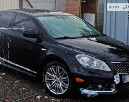 Фото на отзыв с оценкой 5 о Suzuki Kizashi 2012 году выпуска от автора "ruslan" с текстом: Всем привет!! Что я могу сказать об этом аппарате. Очень резвая, на светофоре может конкурировать...