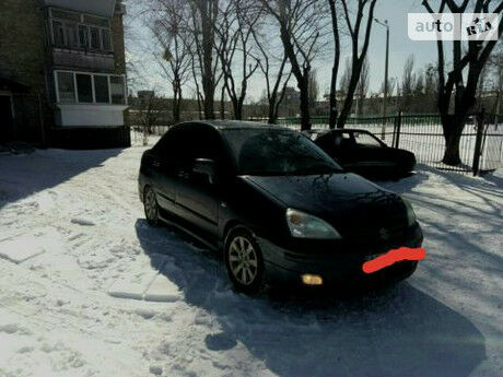 Suzuki Liana 2005 року