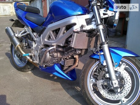 Suzuki SV 650 2003 года