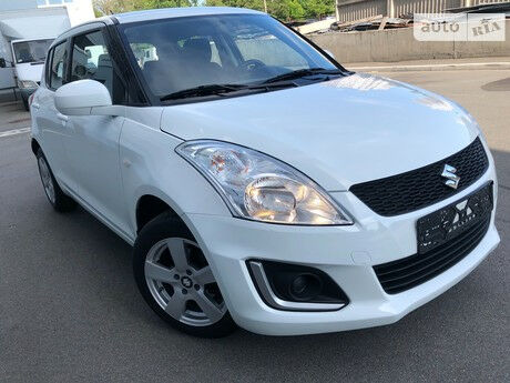 Suzuki Swift 2015 года