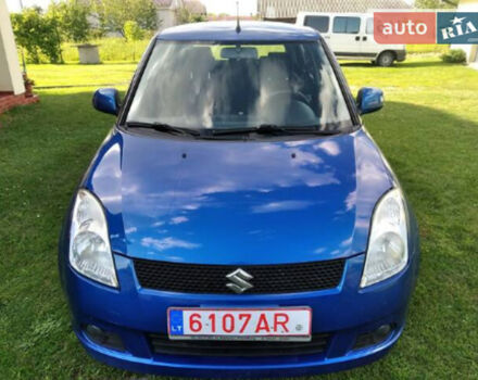 Suzuki Swift 2006 года - Фото 1 авто