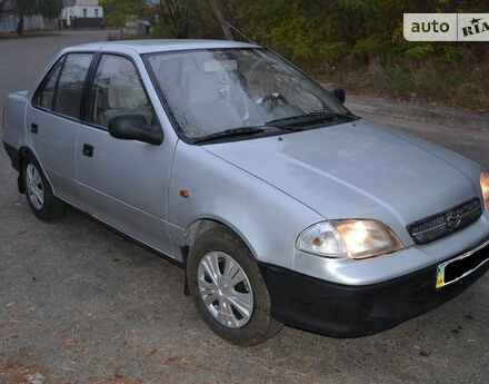 Suzuki Swift 2003 року