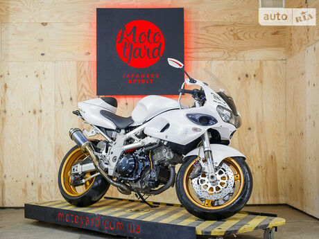 Сузуки ТЛ1000 2003 года Suzuki TL1000 2003 года