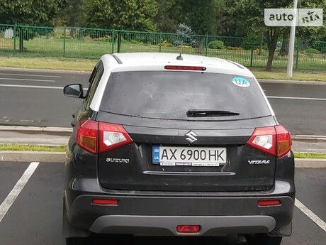 Сузуки Витара 2018 року Suzuki Vitara 2018 року