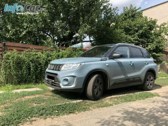 Suzuki Vitara 2019 року