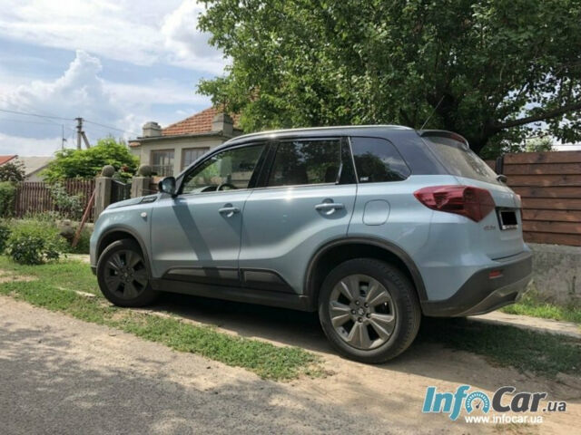 Suzuki Vitara 2019 року