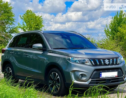 Suzuki Vitara 2020 года