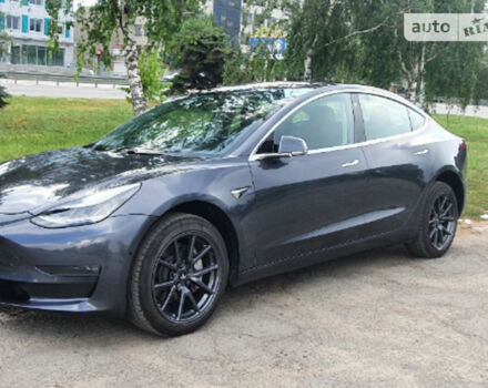 Фото на відгук з оцінкою 4.6   про авто Tesla Model 3 2018 року випуску від автора “Виктор” з текстом: Приобрёл данный электромобиль, в качестве второго ну и ради любопытства ...Теперь уже не представ...