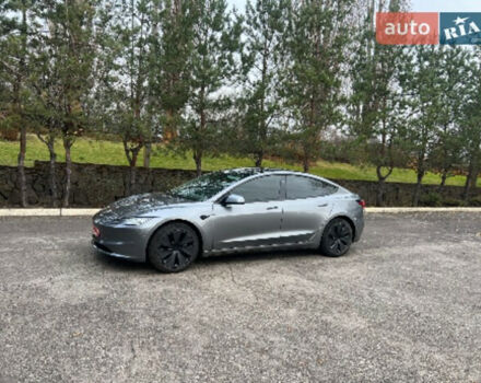 Tesla Model 3 2024 года