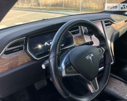 Tesla Model S 2017 року - Фото 3 автомобіля