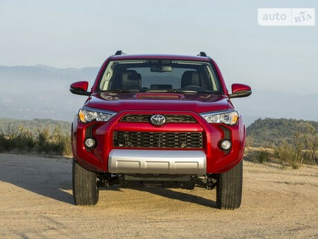Тойота 4Раннер 2003 года Toyota 4Runner 2003 года