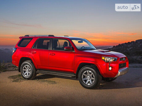 Тойота 4Раннер 1993 года Toyota 4Runner 1993 года