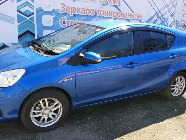 Toyota Aqua 2014 года