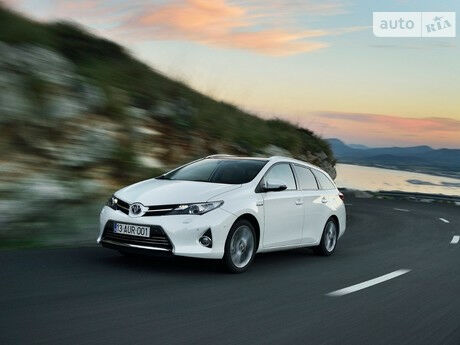 Toyota Auris 2007 року