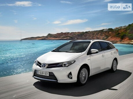 Toyota Auris 2007 року