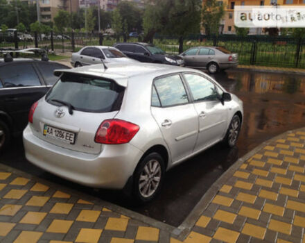 Toyota Auris 2007 года - Фото 3 авто