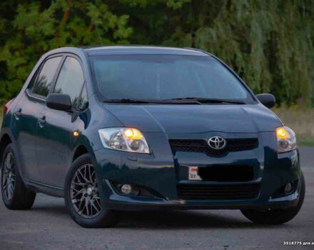 Toyota Auris 2007 года