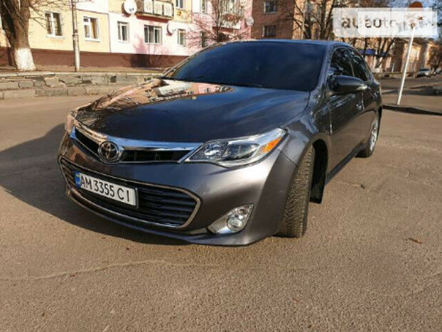 Toyota Avalon 2014 року