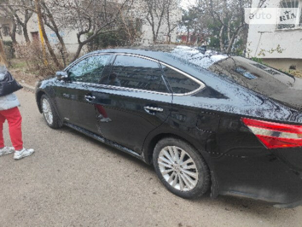 Toyota Avalon 2013 року