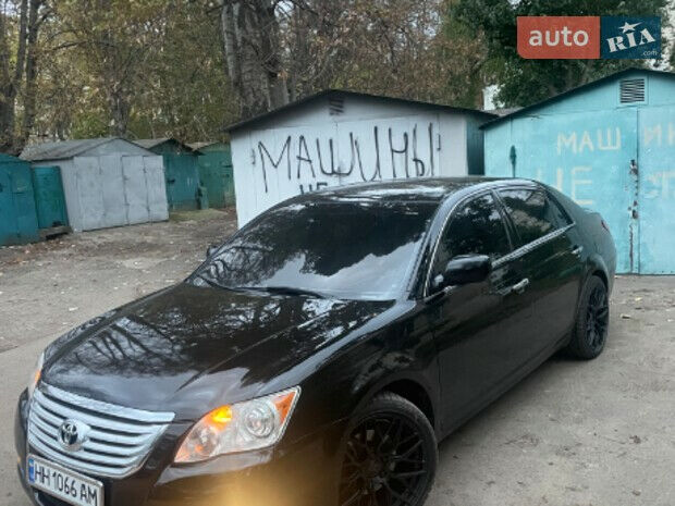 Toyota Avalon 2009 года