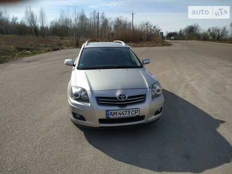 Toyota Avensis 2006 года