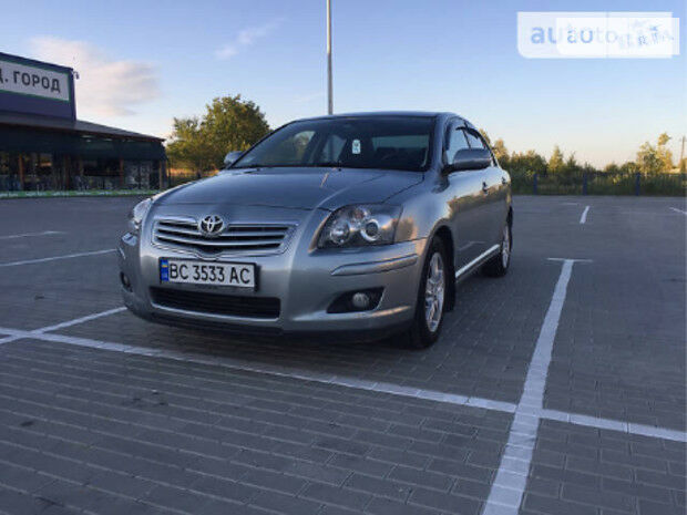 Toyota Avensis 2007 года