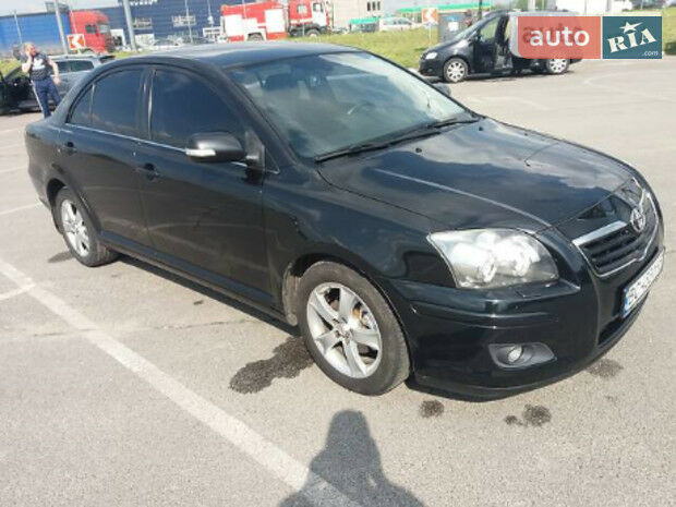 Toyota Avensis 2007 року