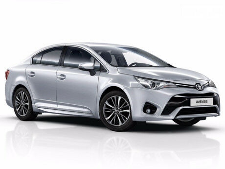 Toyota Avensis 2011 року