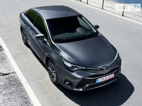 Toyota Avensis 2007 года