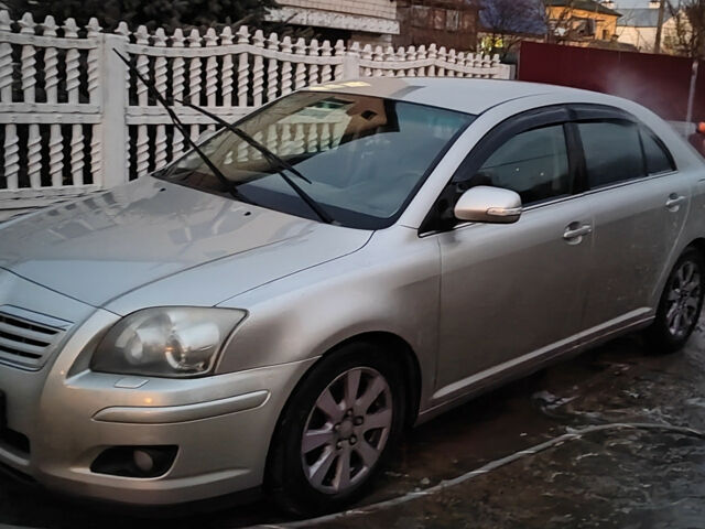 Тойота Авенсис 2006 года Toyota Avensis 2006 года