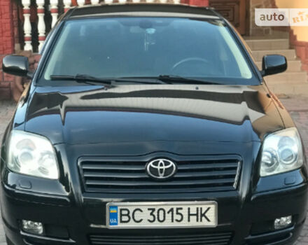 Toyota Avensis 2004 года