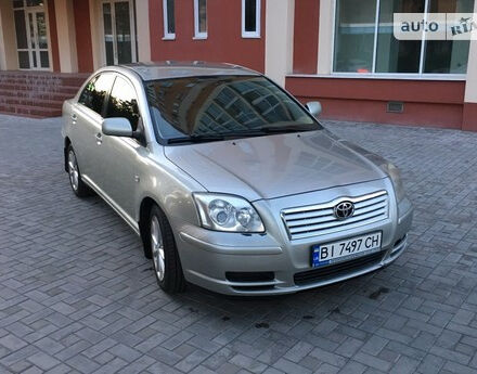 Toyota Avensis 2003 года