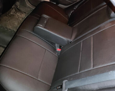 Toyota Avensis 2004 року - Фото 9 автомобіля