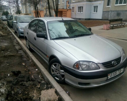 Toyota Avensis 2001 року - Фото 2 автомобіля