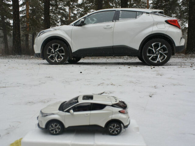 Toyota C-HR 2018 года