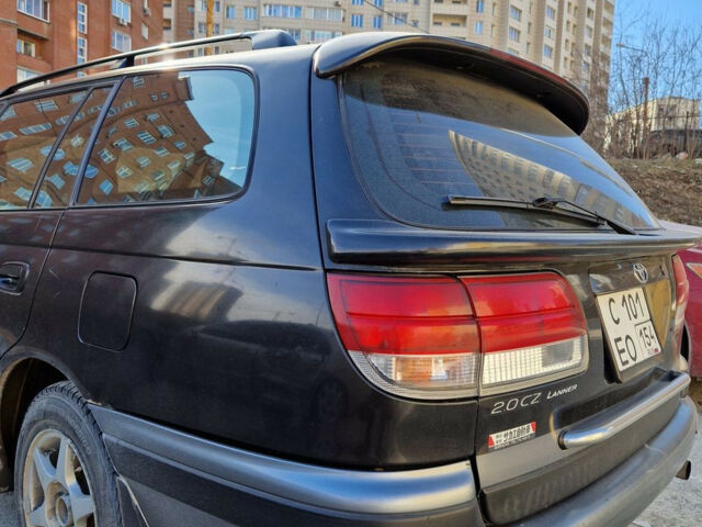 Toyota Caldina 1996 года