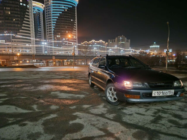 Toyota Caldina 1996 года