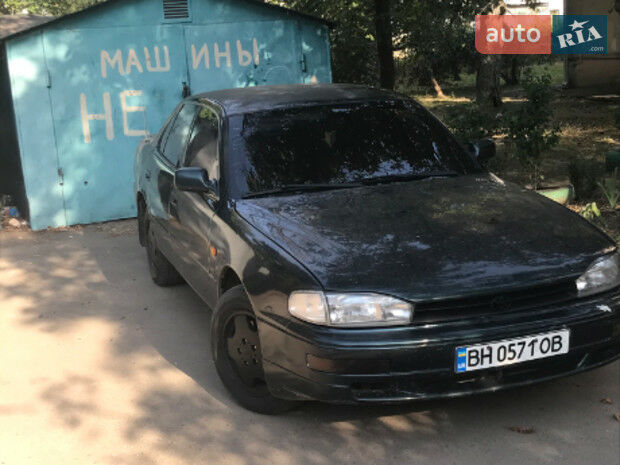 Toyota Camry 1993 года