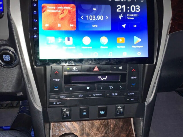 Toyota Camry 2017 года