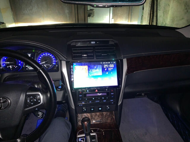 Toyota Camry 2017 года