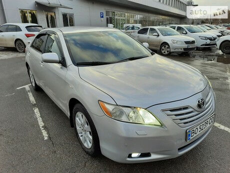 Тойота Камри 2008 года Toyota Camry 2008 года