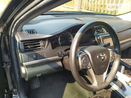 Тойота Камри 2007 року Toyota Camry 2007 року